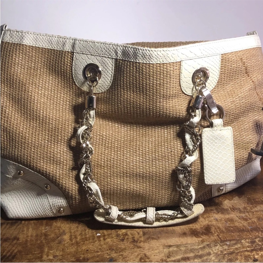 BEBE PURSE Womens White Straw LEATHER & GOLD HARDWARE SLOUCH SHOULDER Large Bag